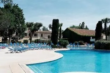 **** Station touristique SOWELL Family Les Amandiers Arles France